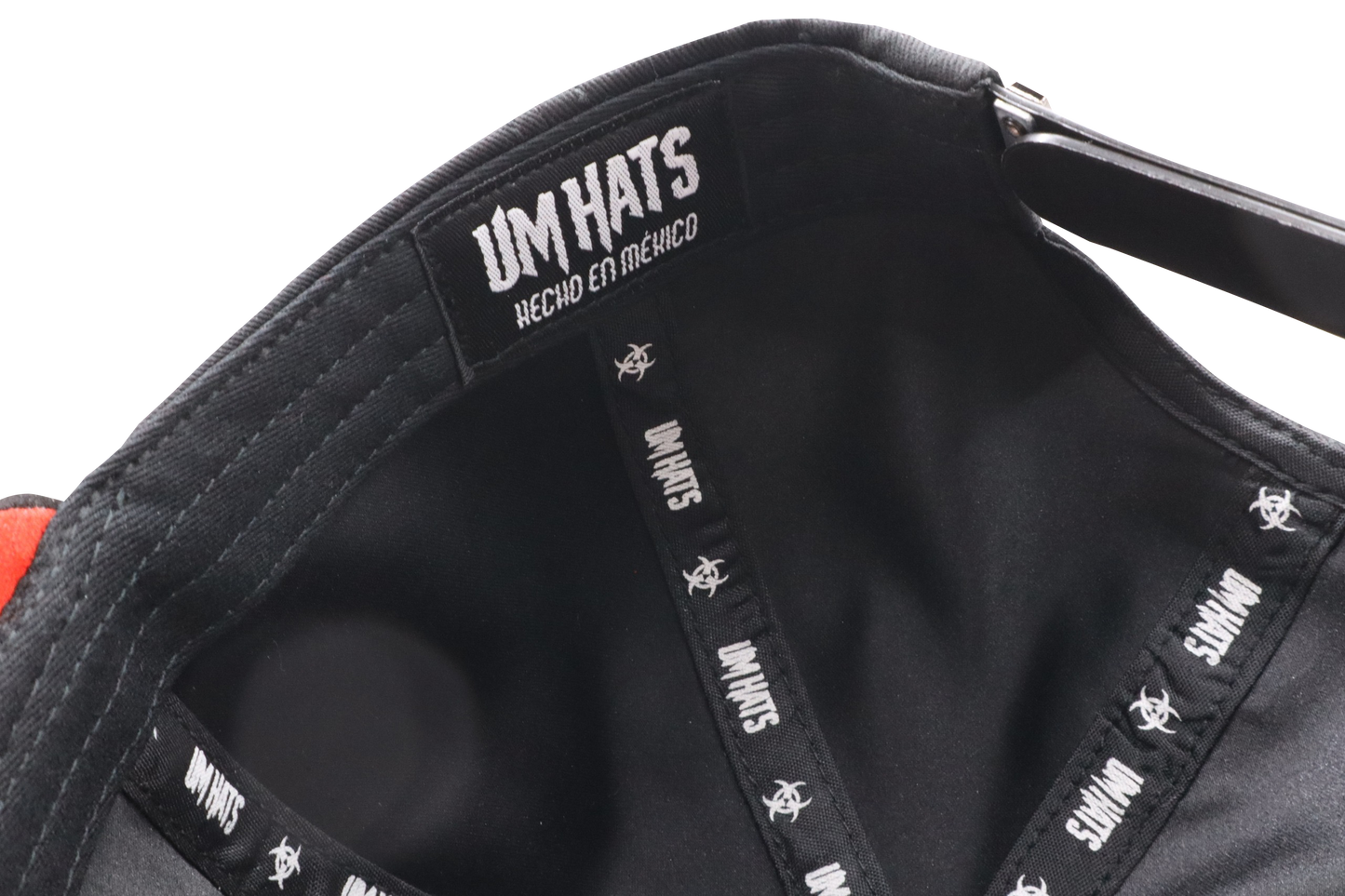 UM HATS
